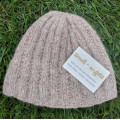 STRIKKEPAKKE KATRINE VENDBAR LUE  BEIGEMELERT/BEIGE