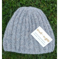STRIKKEPAKKE KATRINE VENDBAR LUE BLÅMELERT/BEIGE