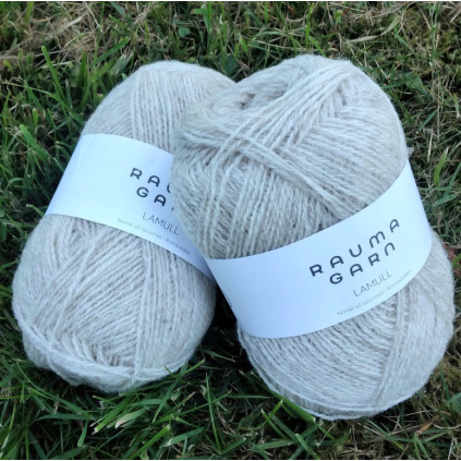 STRIKKEPAKKE  LUKAS  BABYJAKKE  - LYS BEIGE MELERT