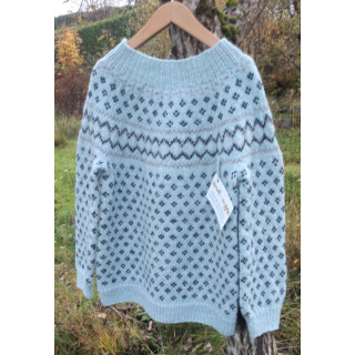 STRIKKEPAKKE SKOG GENSER LYS BLÅ  - BARN