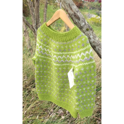 HÅNDSTRIKKET GENSER SKOG   ULL 3 - 4 ÅR